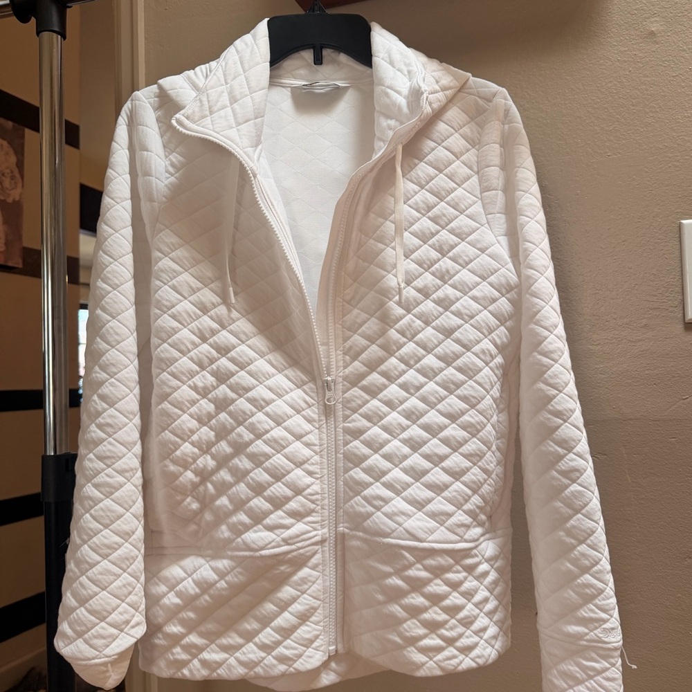 DSG size small white quilted jacketl CUTE - Picture 2 of 3